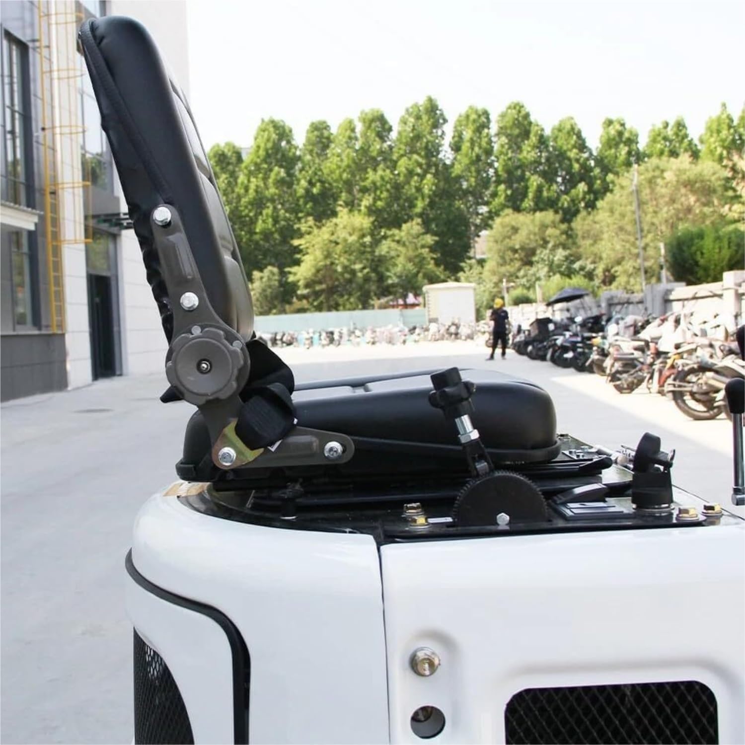 Setting up the 1.2 ton mini excavator review,1.2 ton mini excavator review and rating,is 1.2 ton mini excavator worth buying,1.2 ton mini excavator review pros cons,1.2 ton mini excavator review honest opinion,mini excavator 13.5hp review verdict for the first time