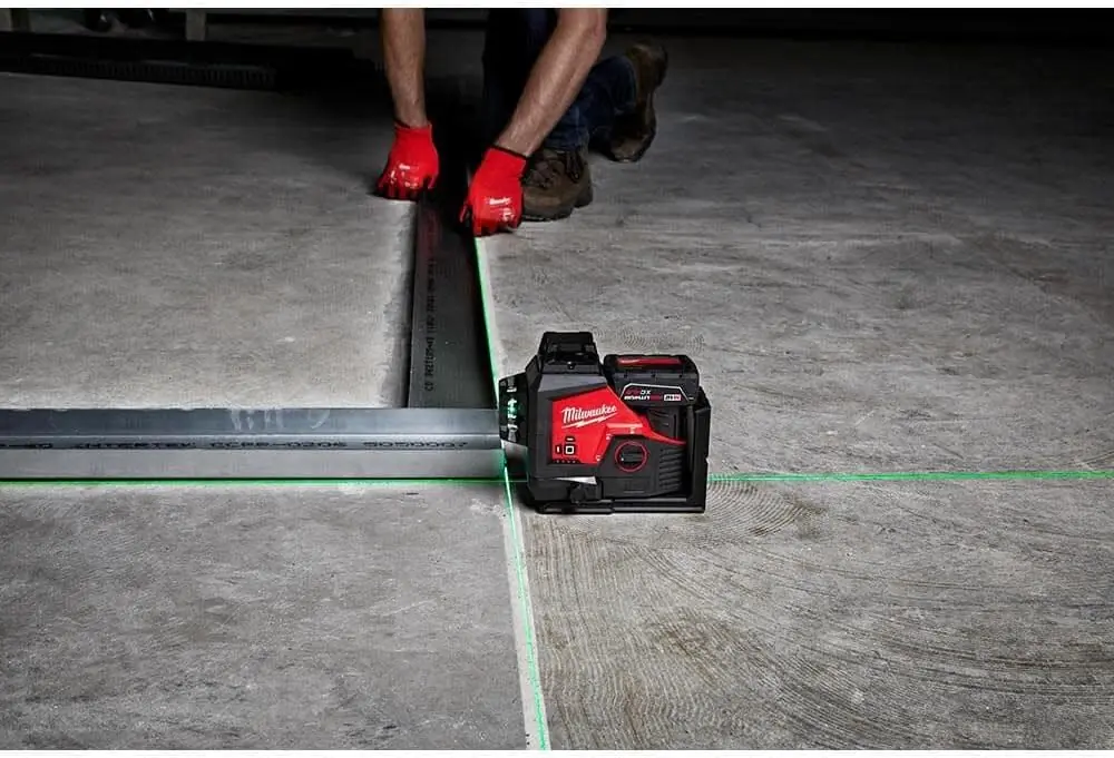 Milwaukee M12 Green 360 review,Milwaukee M12 360 laser review pros cons,is Milwaukee M12 green beam worth buying,Milwaukee M12 Green 360 honest review,M12 green beam laser review verdict,Milwaukee M12 3 plane laser review and rating testing methodology and evaluation criteria